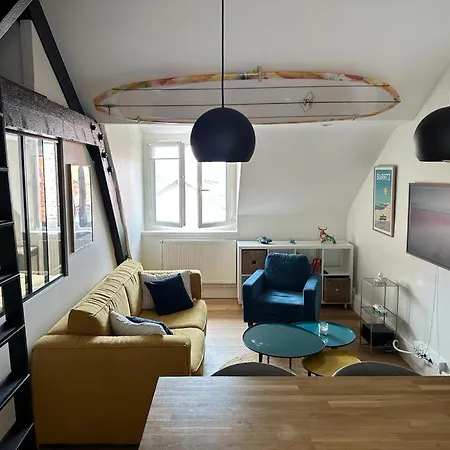 Superbe Plein Centre De Apartament